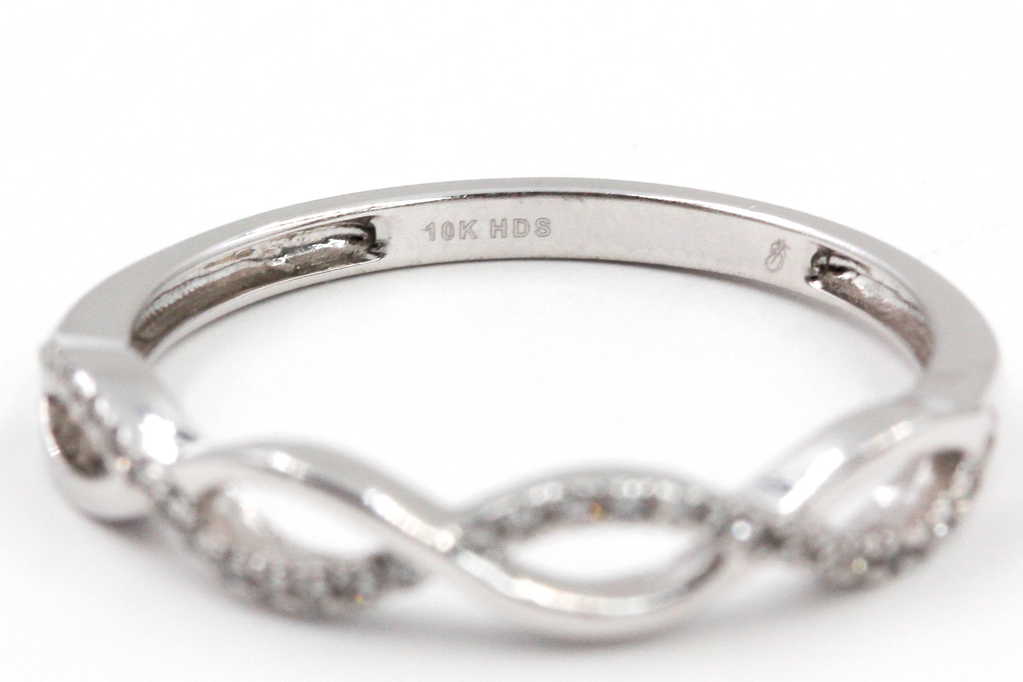 Diamond Woven Ring - 10k White Gold - 0.15ctw