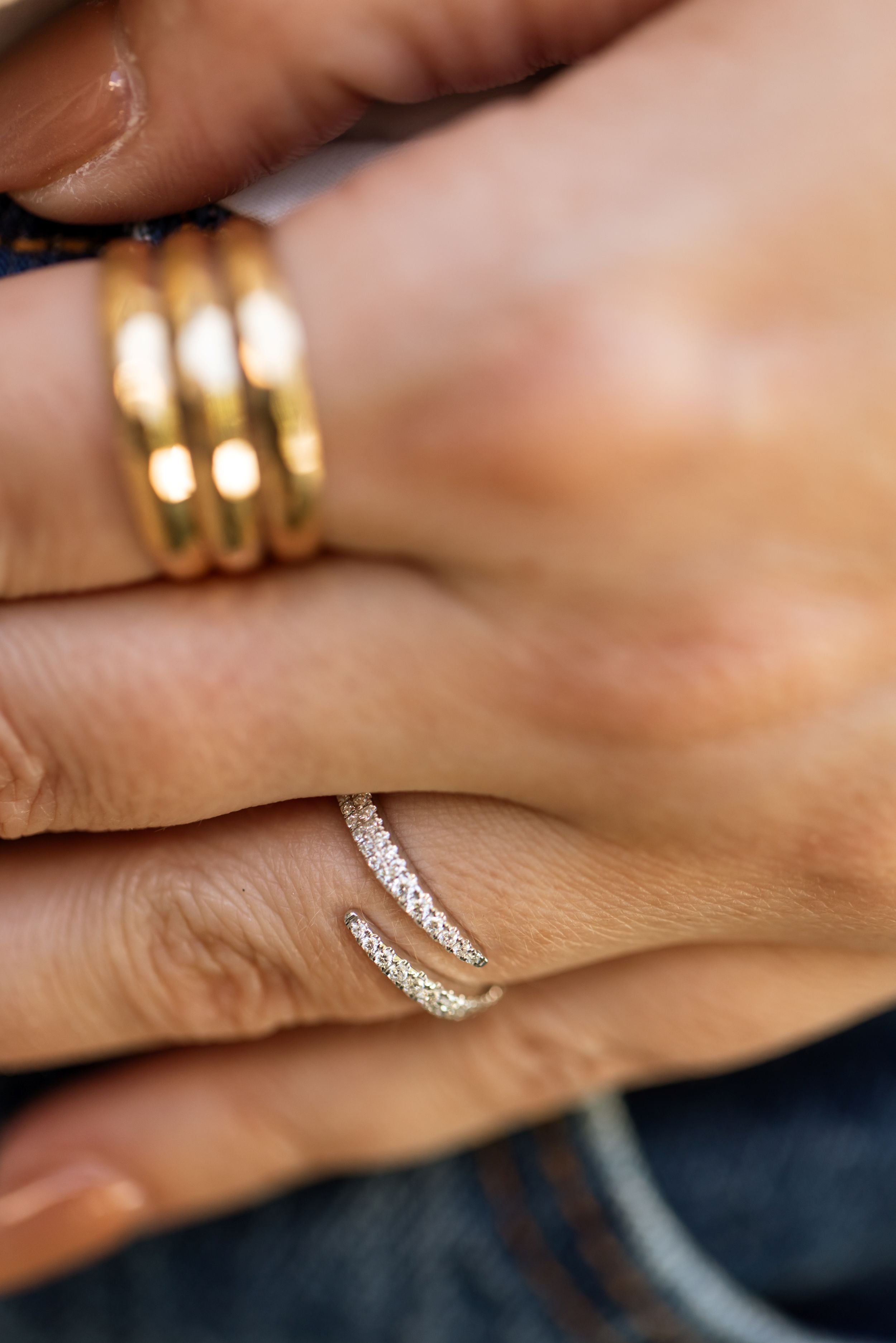 Diamond Bypass Band - 14k White Gold - 0.200ctw