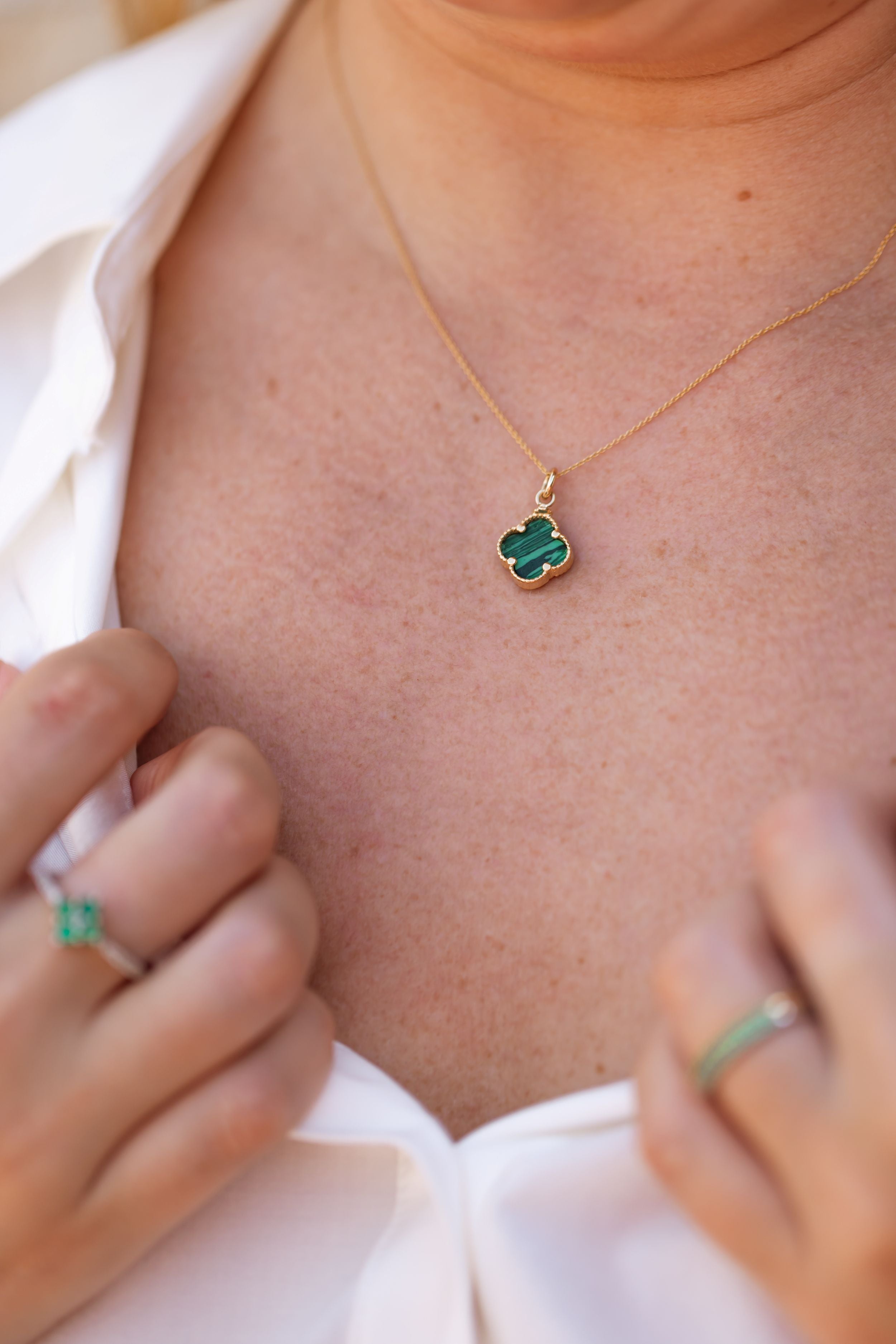 Malachite Clover Pendant Necklace - 14k Yellow Gold