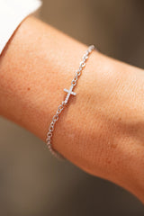 Diamond Cross Bracelet - 18k White Gold