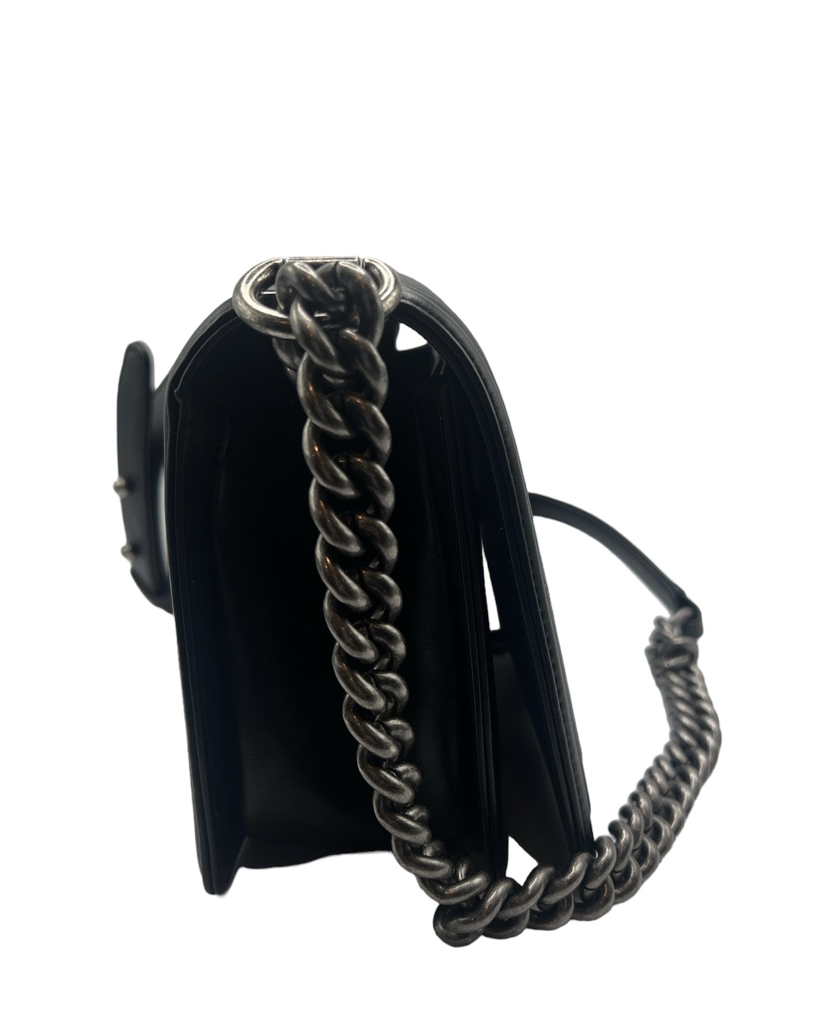 Chanel Calfskin Chevron Quilted Medium Boy Flap Bag - Black