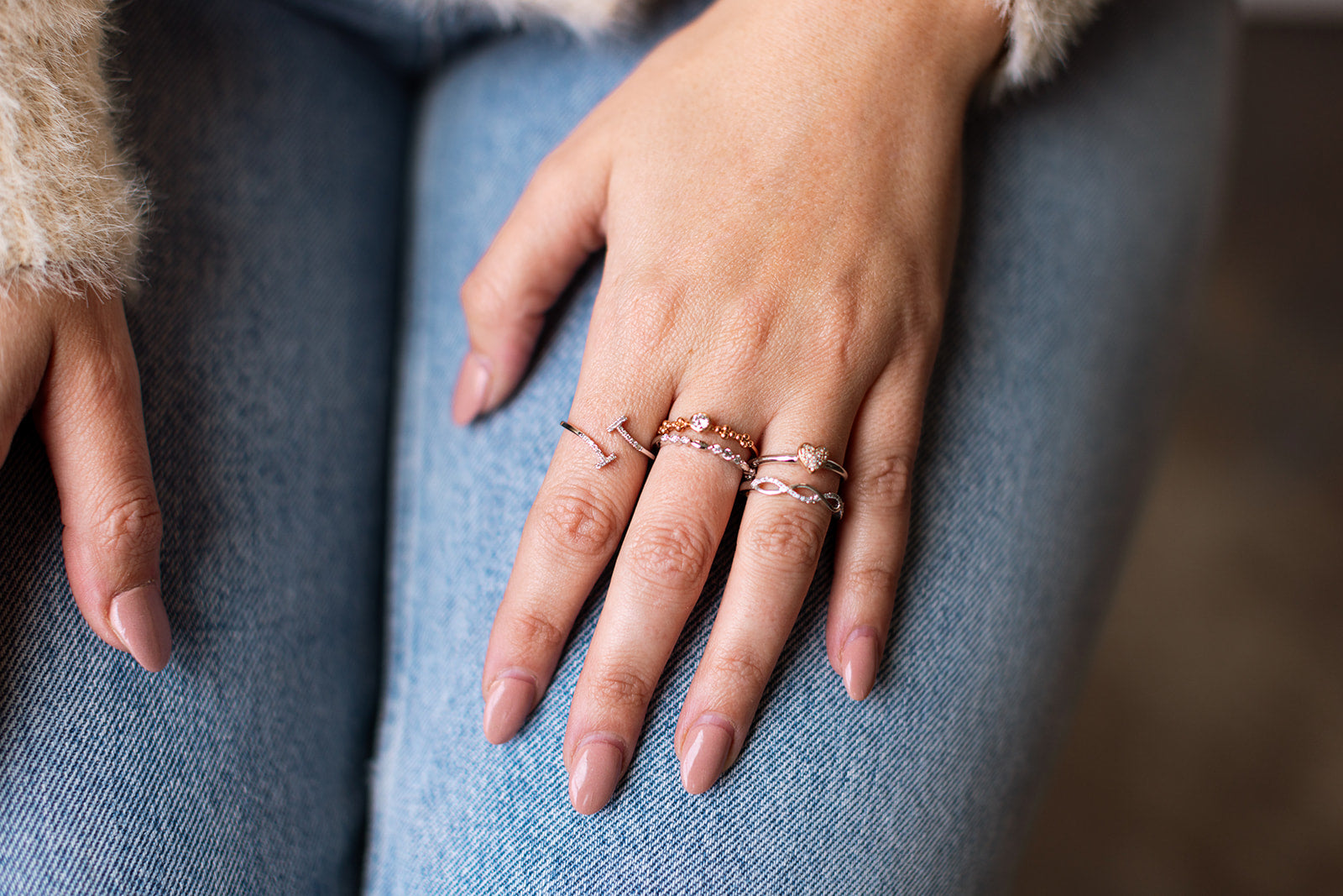 Dainty Diamond Heart Cluster Ring - 14k Two Tone Gold - 0.10ctw