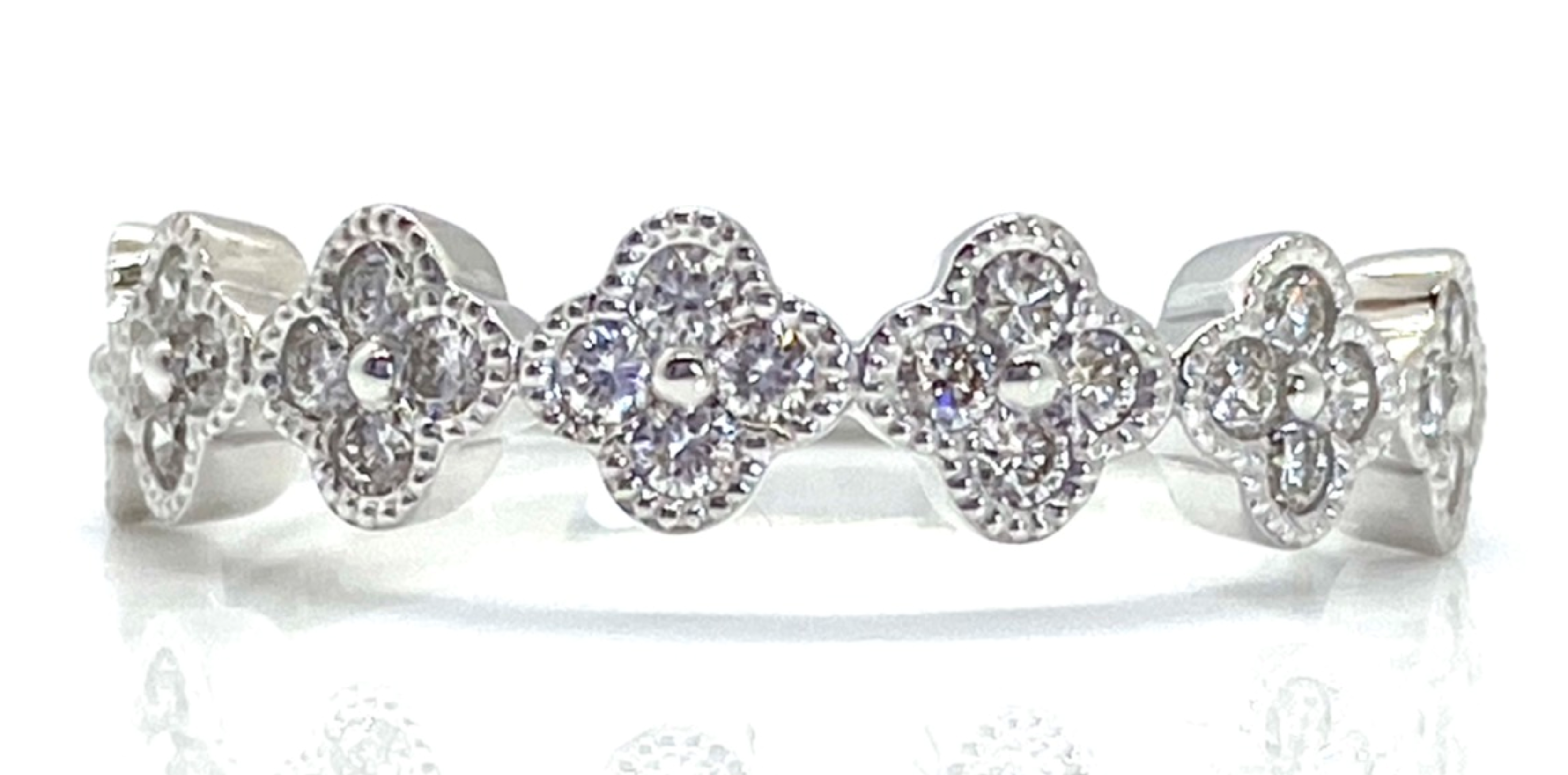 Diamond Clover Ring - 14k White Gold - 0.33ctw