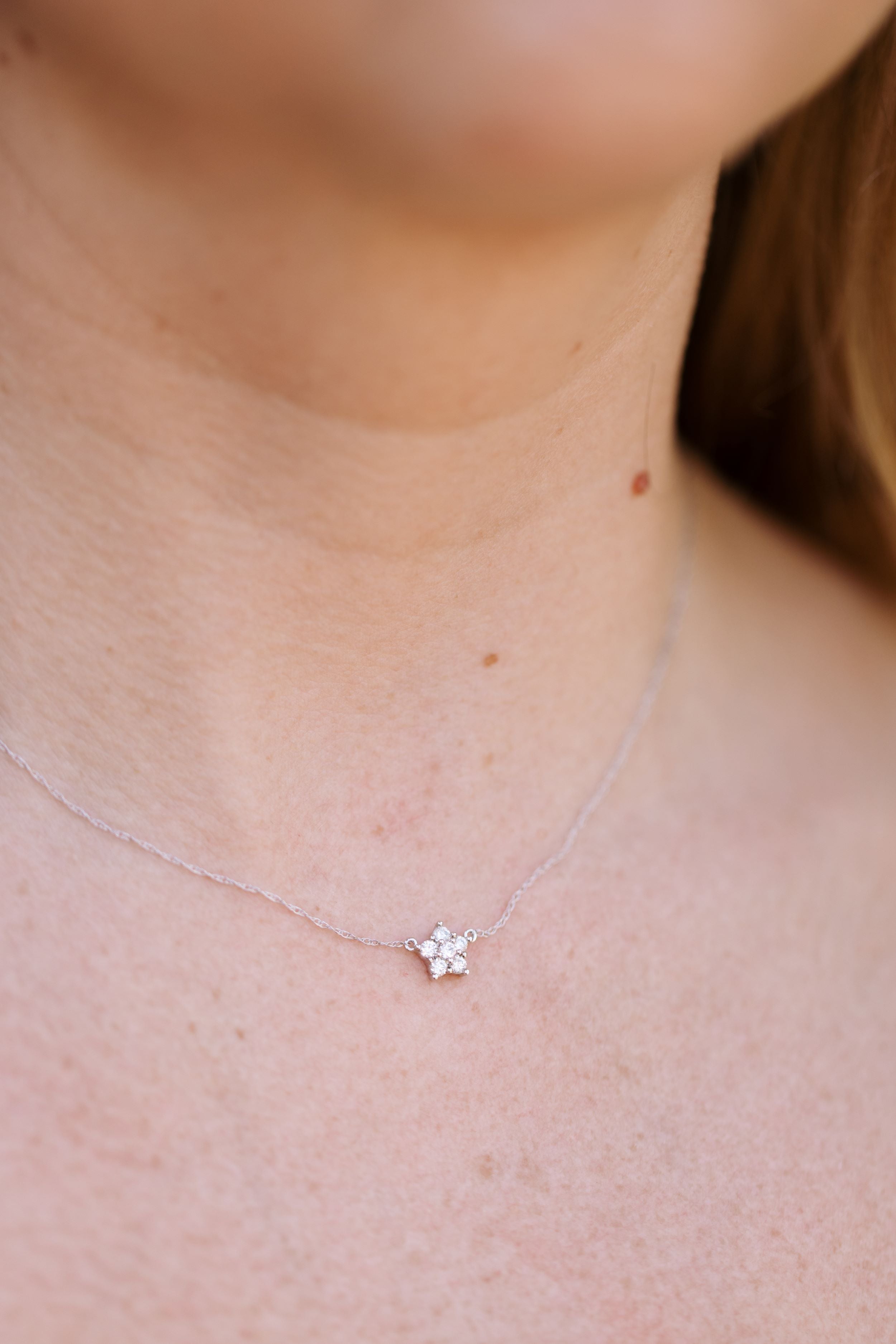 Diamond Cluster Star Necklace - 10k White Gold - 0.25ctw