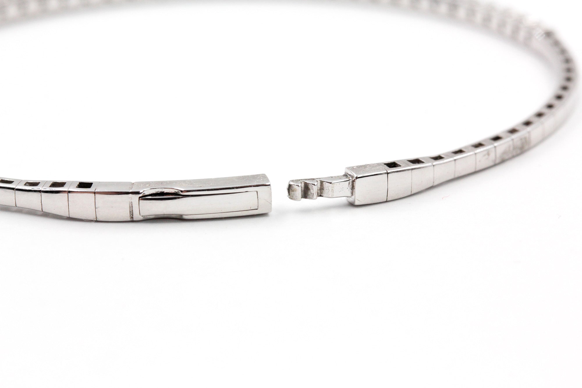 Diamond Flex Bangle Bracelet - 14k White Gold - 1.00ctw