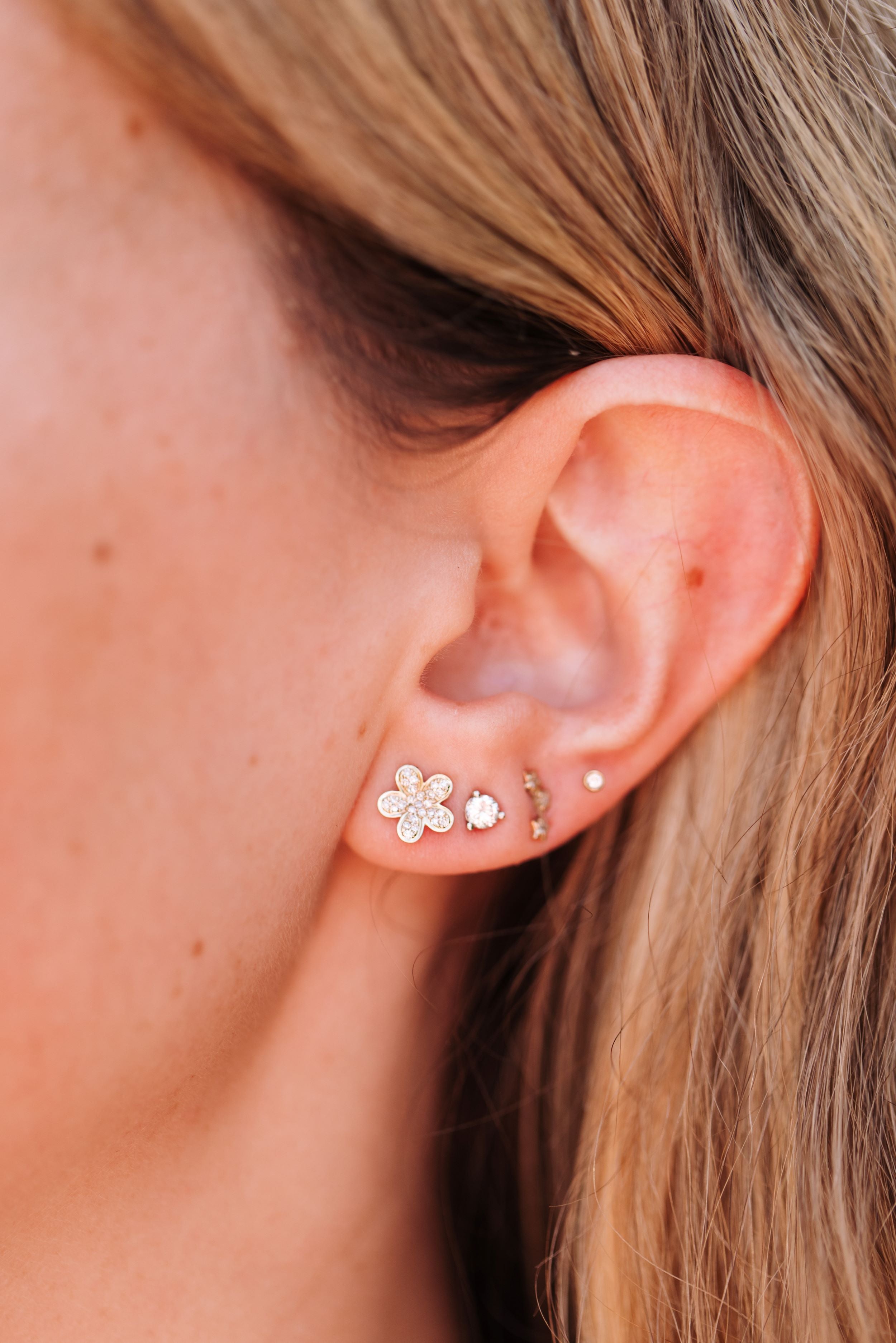 Diamond Flower Stud Earrings - 14k Yellow Gold - 0.16ctw