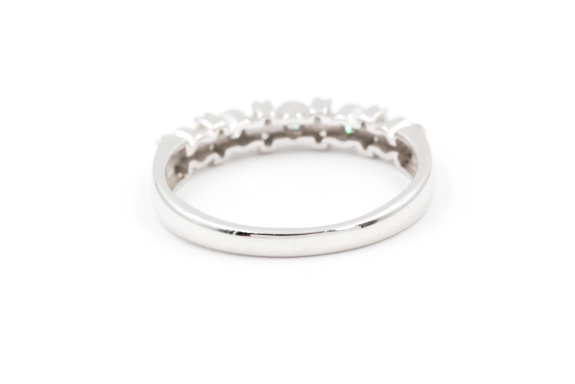 Diamond Stackable Ring - 10k White Gold - 0.25ctw