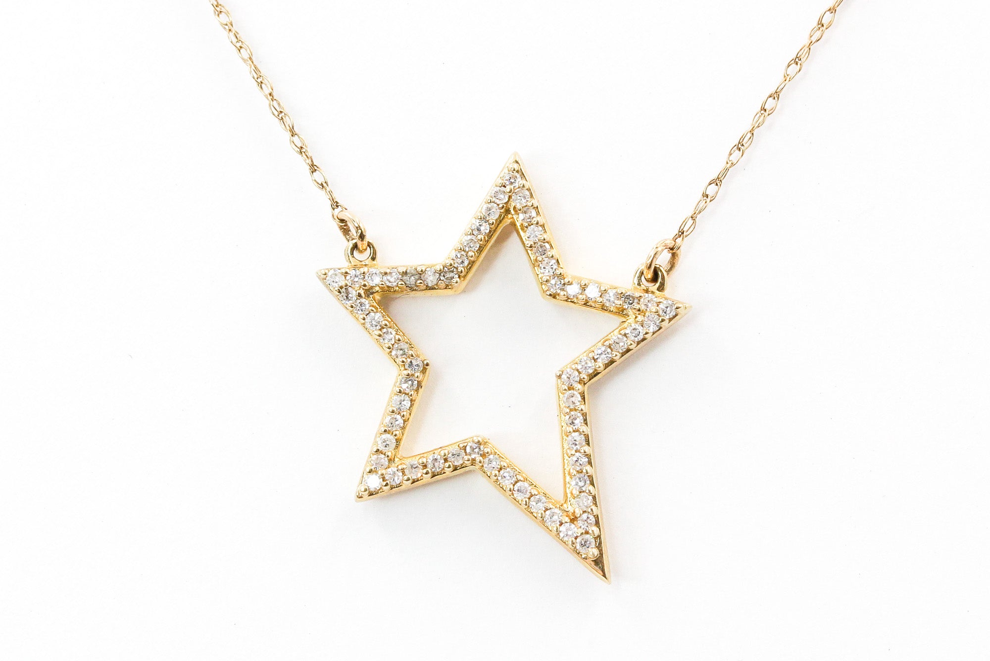 Diamond Star Necklace - 10k Yellow Gold - 0.25ctw