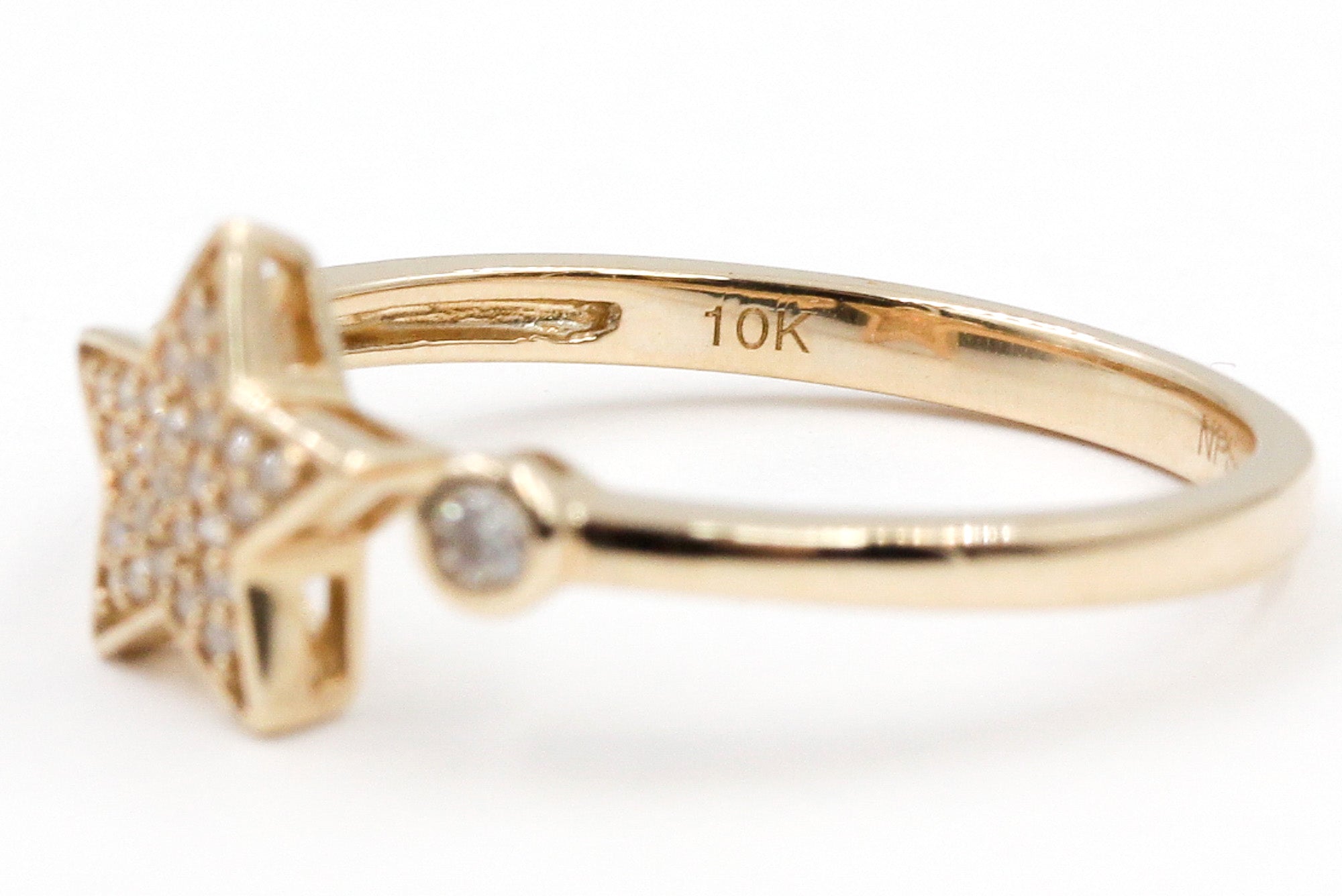 Diamond Star Ring - 10k Yellow Gold - 0.08ctw