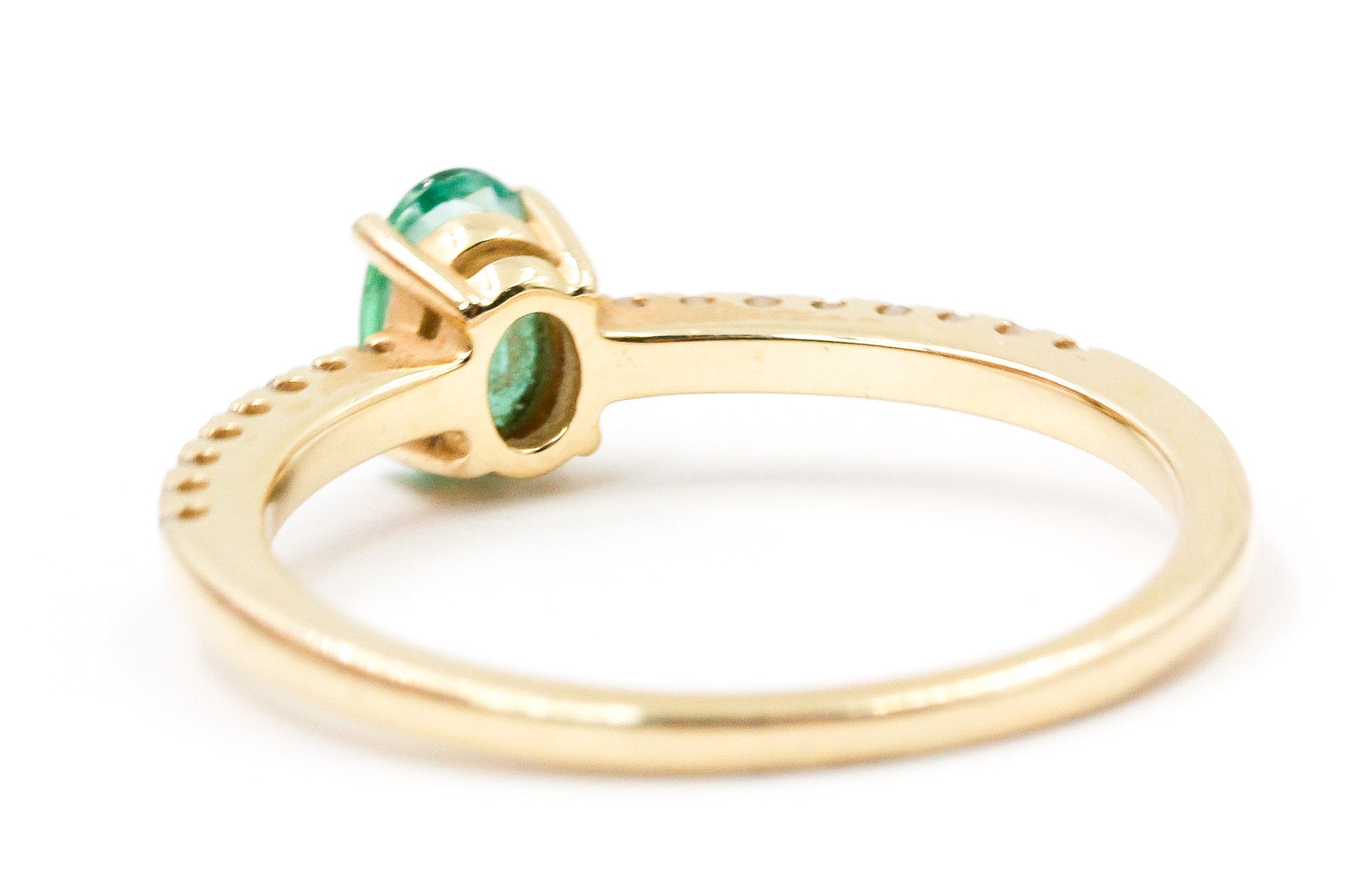 Emerald and Diamond Ring - 14k Yellow Gold - 0.53ctw