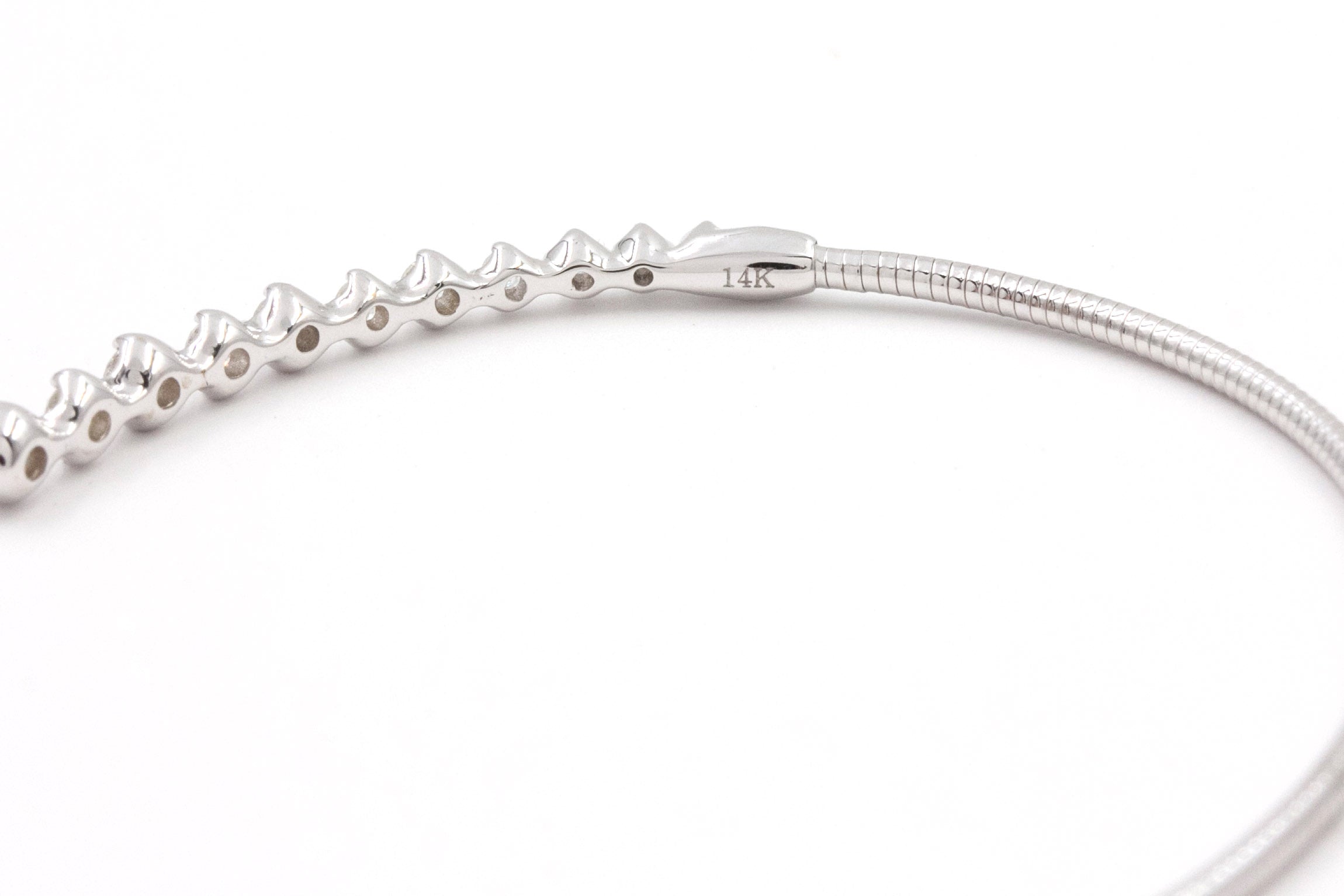 Diamond Flex Bangle Bracelet - 14k White Gold - 0.75ctw