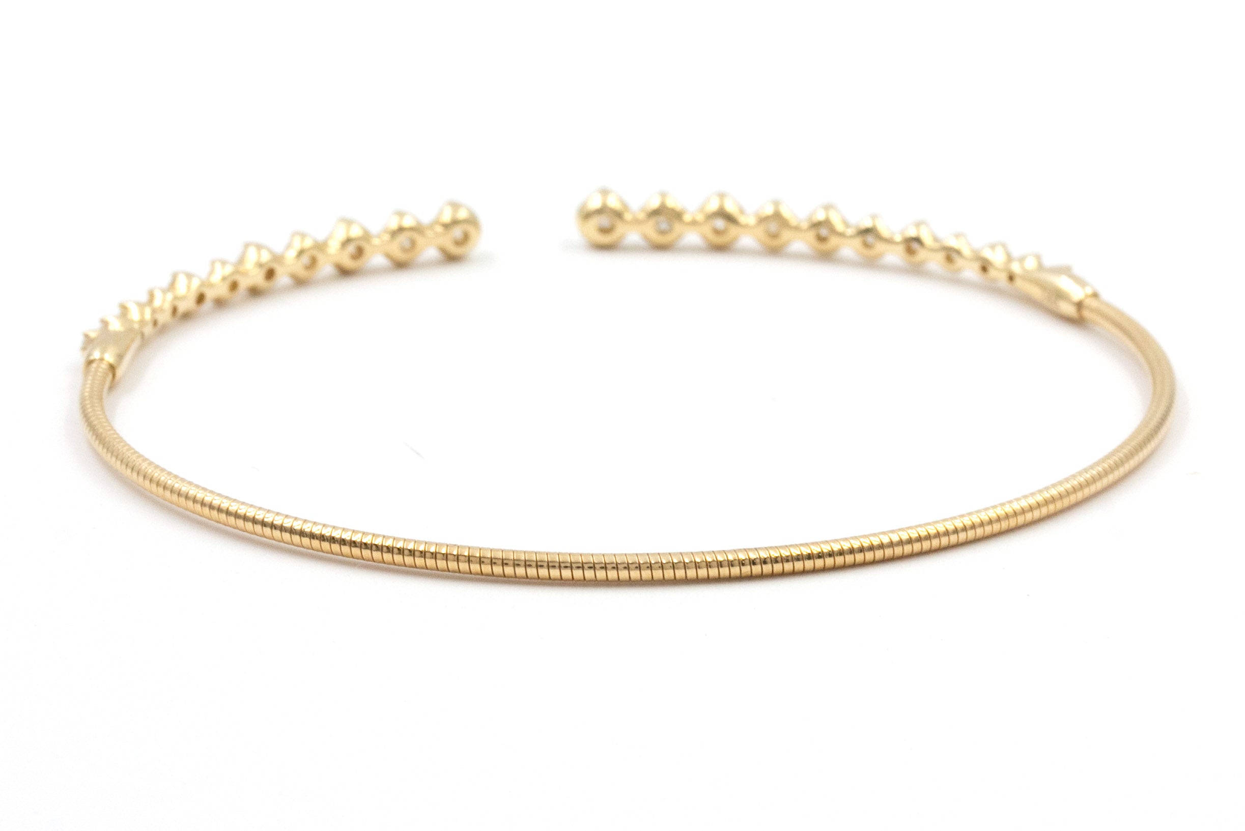 Graduated Diamond Bangle Bracelet - 14k Yellow Gold - 0.75ctw