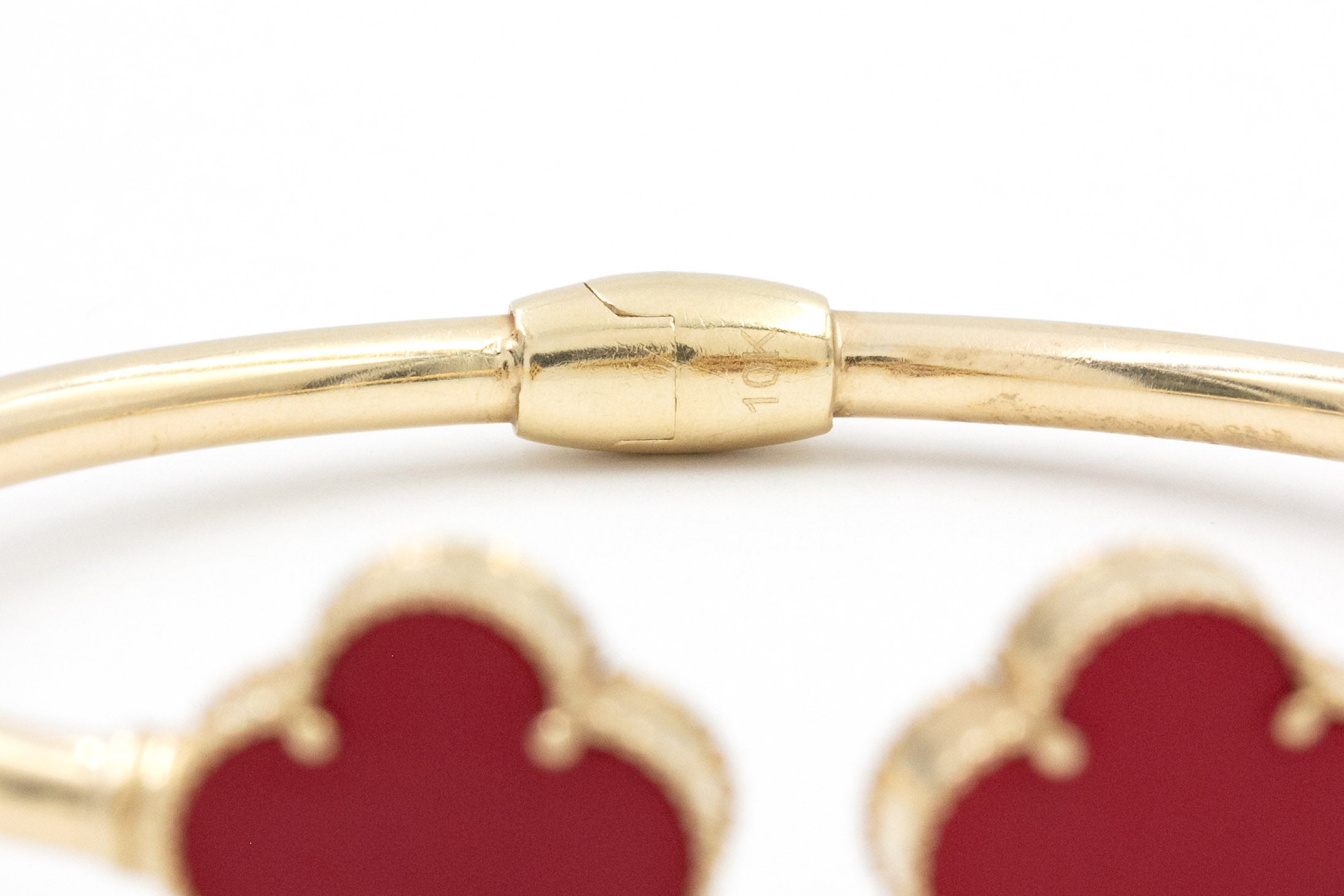 Carnelian Clover Open Bangle Bracelet - 10k Yellow Gold
