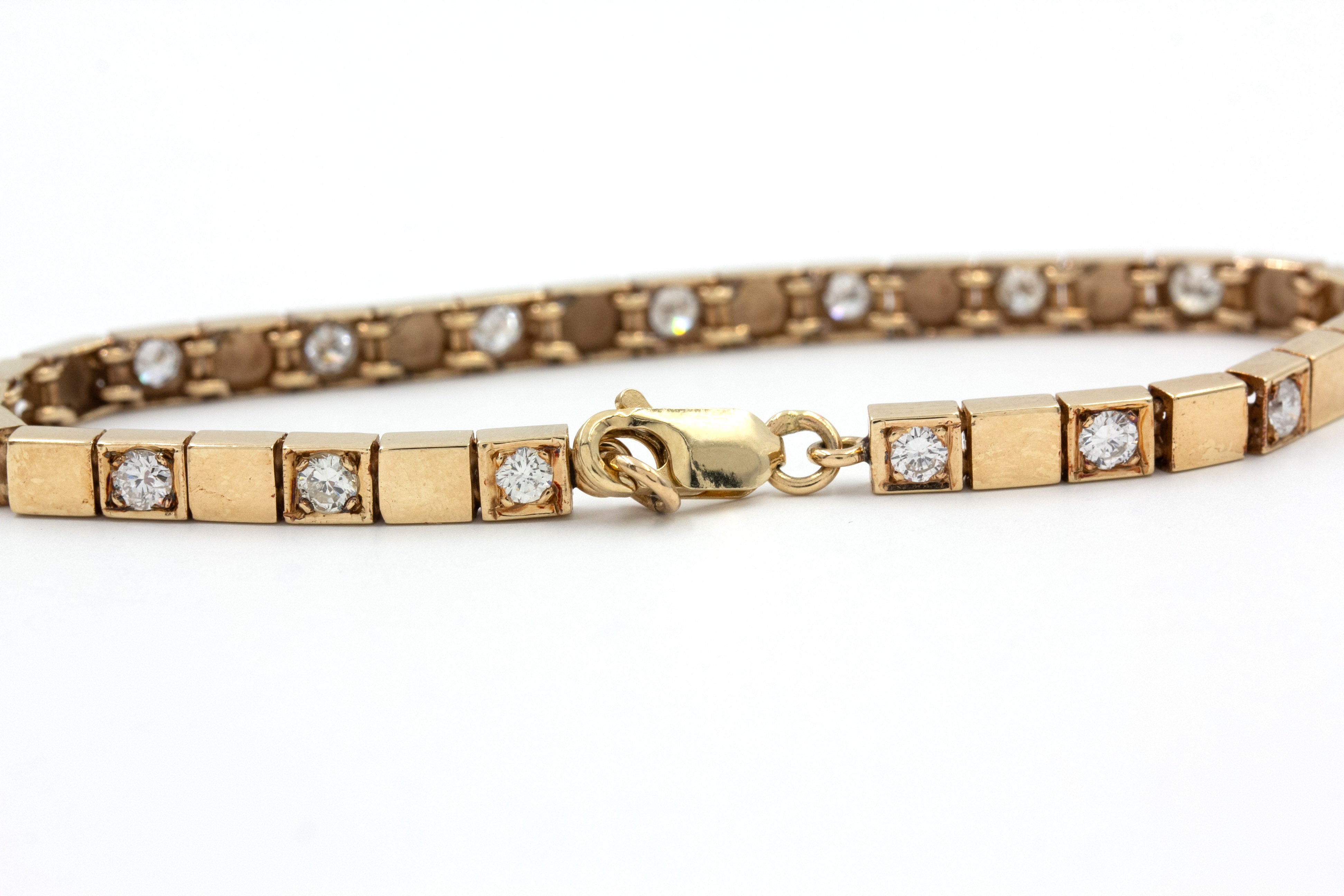 Diamond Bracelet - 14k Yellow Gold - 2.04ctw