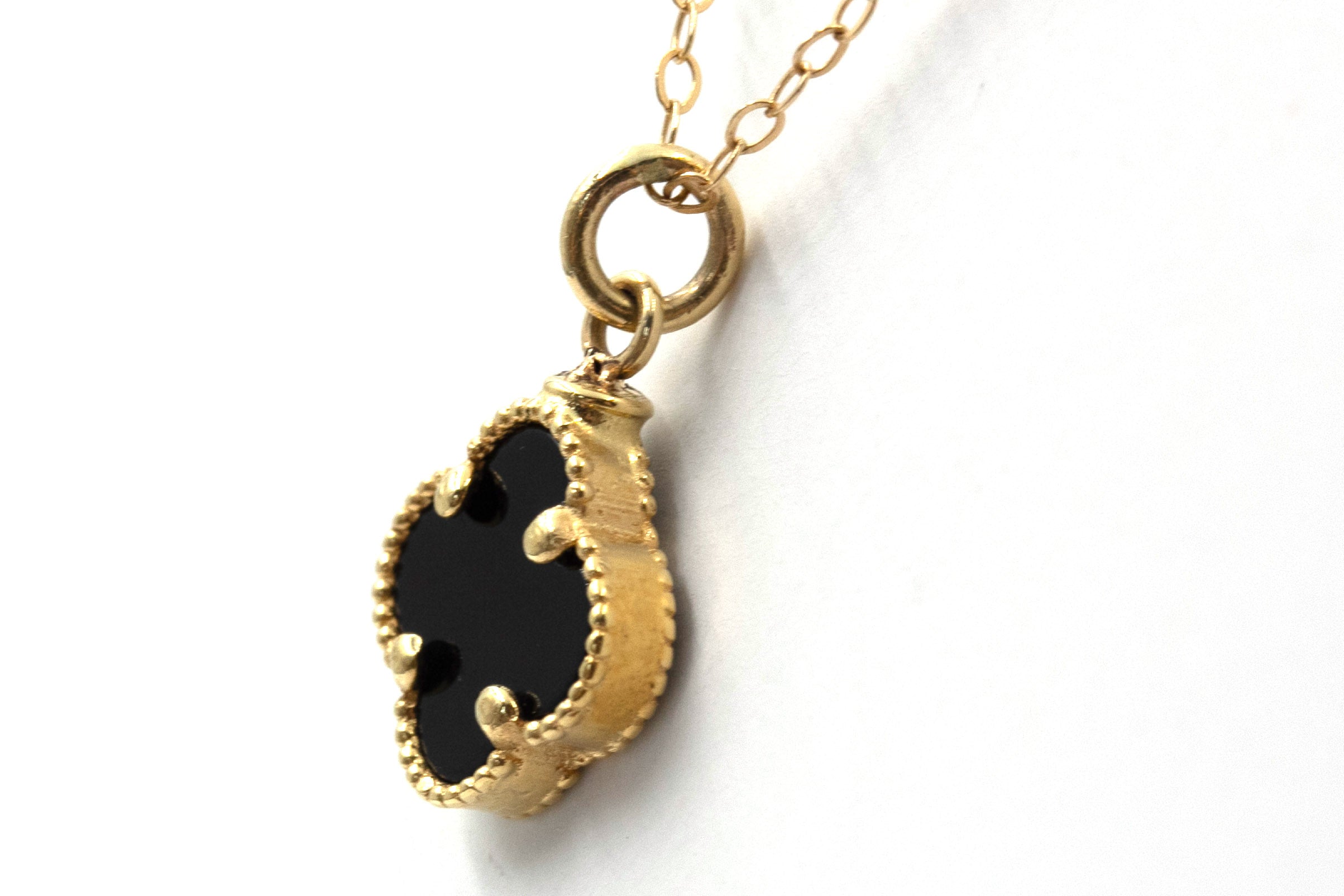 Black Onyx Clover Pendant Necklace - 14k Yellow Gold
