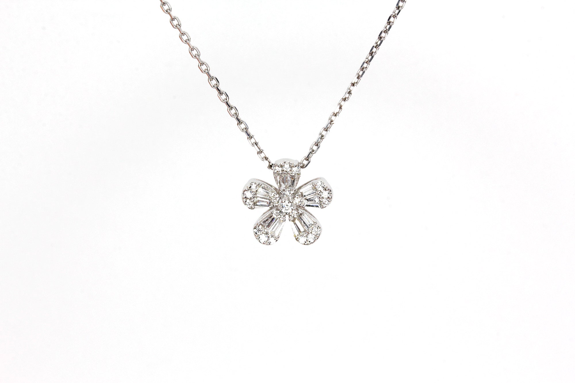 Petite Diamond Flower Pendant Necklace - 18k White Gold - 0.25ctw