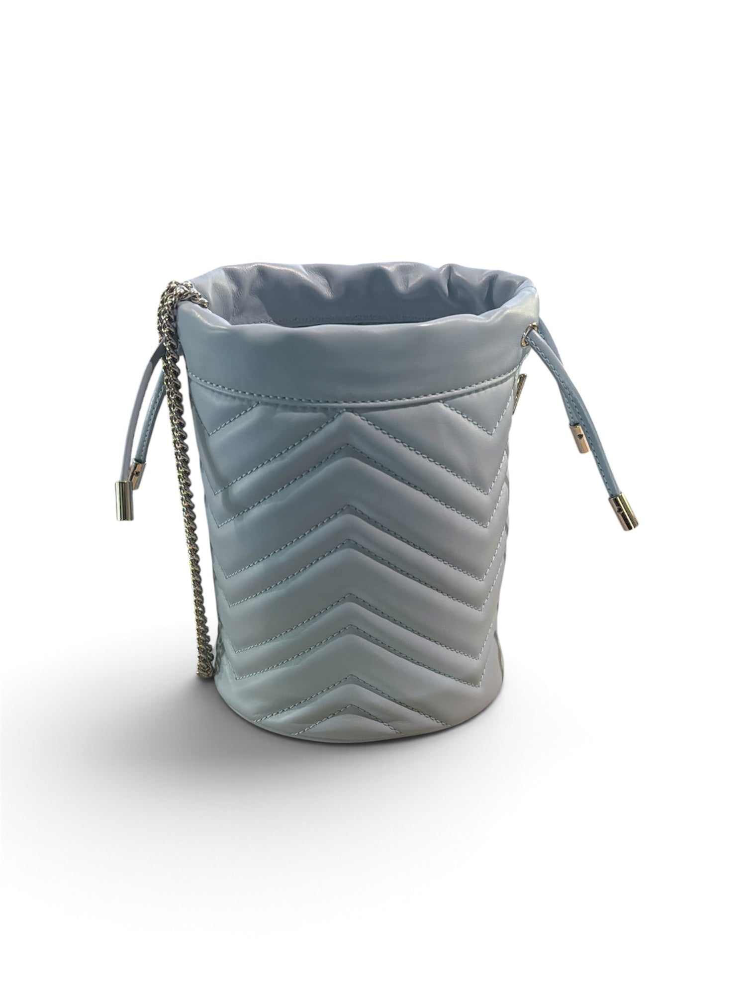 Gucci Matelassé Mini Marmont Bucket Bag back of bag