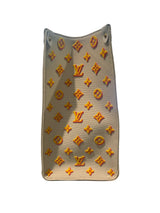 Louis Vuitton Monogram Jacquard Hawaii On The Go GM left side